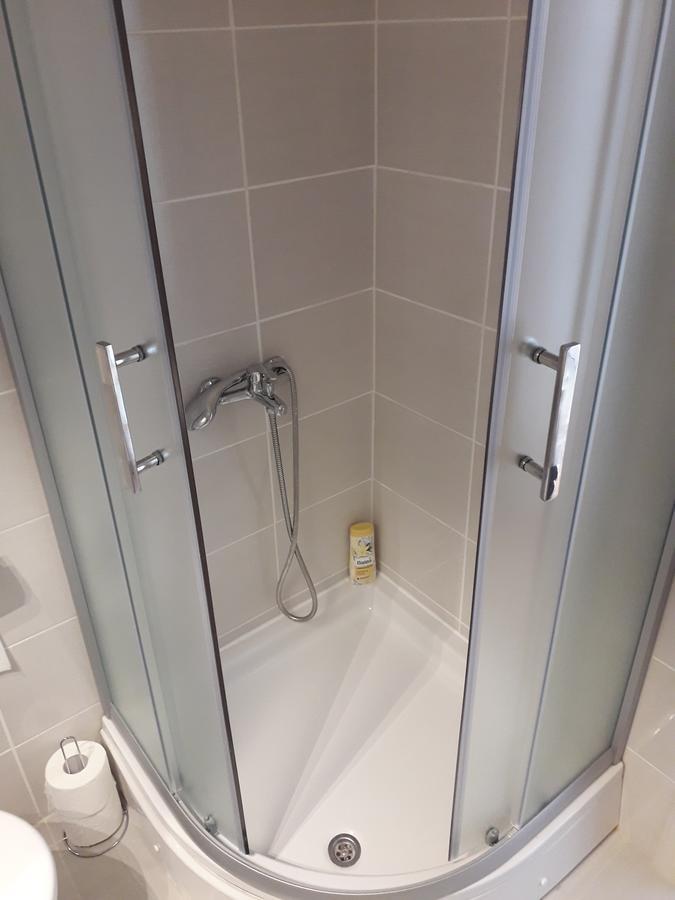 Studio Apartman Ld U Strogom Centru Novi Sad Exteriér fotografie